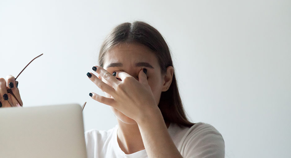 Yeux secs et &eacute;cran