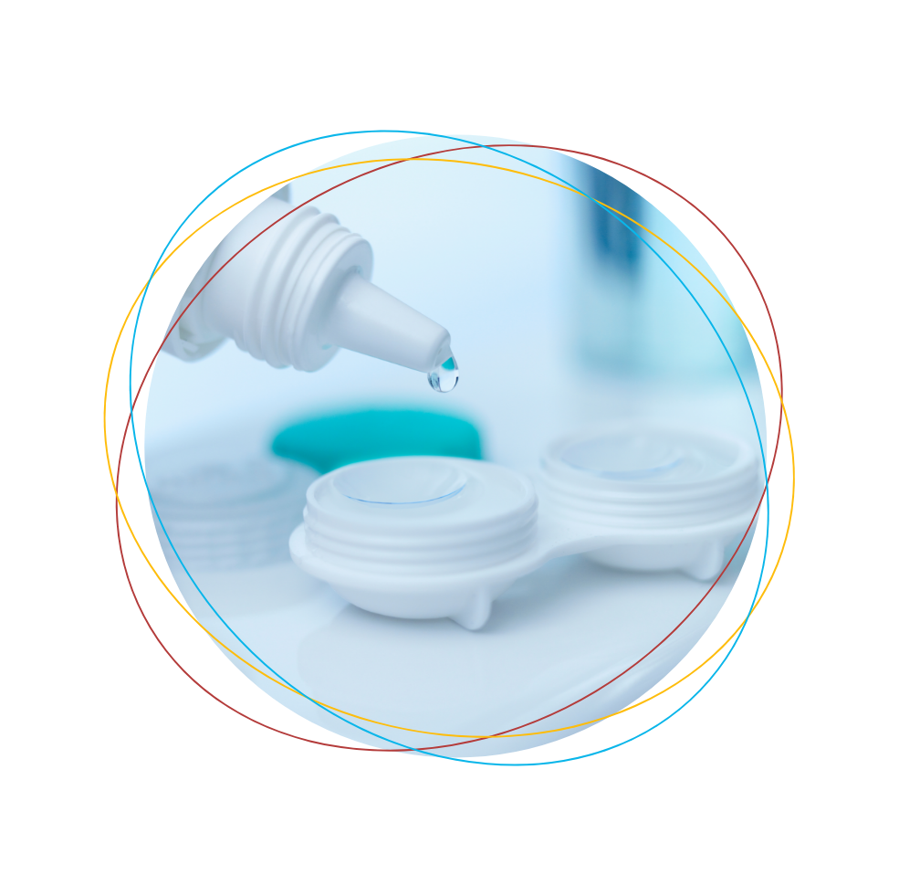 Lentille de contact avec liquide